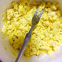 白煮蛋的法式大餐吃法的做法图解3