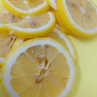 第一次做糖渍柠檬的做法图解3