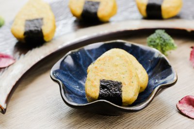 海苔蔬菜鸡肉饼