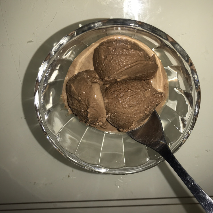 巧克力冰淇淋的做法