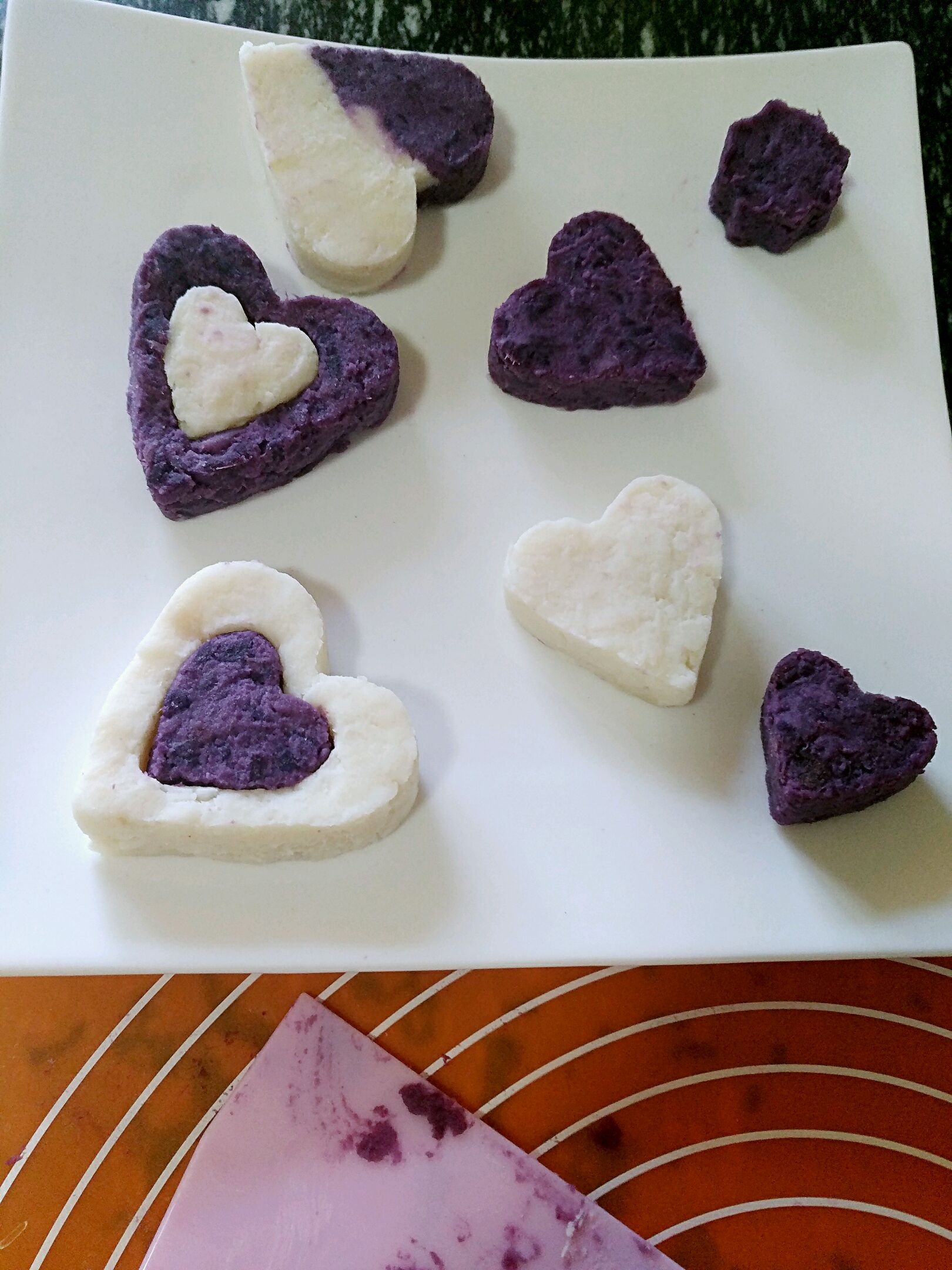 紫薯流心月饼怎么做_紫薯流心月饼的做法视频_姜叔的日食记_豆果美食