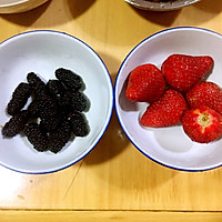 睡不醒的草莓桑果奶#“宴”遇灵山 拈花品素#的做法图解2
