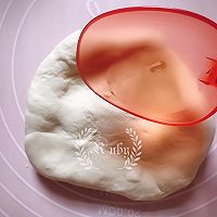 丑萌丑萌的三不像丑丑豆沙造型馒头的做法图解4