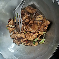 竹笋回锅肉的做法图解3