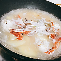 梭子蟹土豆鲜汤的做法图解6