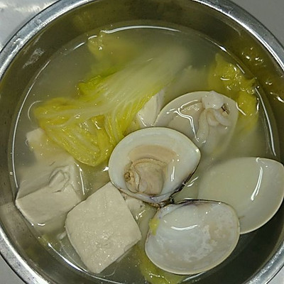 蛤蜊大白菜豆腐汤