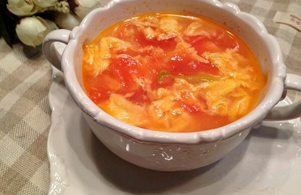 瘦身食谱：西红柿蛋花汤