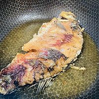 香酥鲫鱼的做法图解8