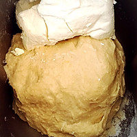红提奶油奶酪小面包的做法图解4