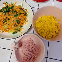 #金龙鱼橄榄油调和油520美食菜谱#炸春卷 杂蔬春卷的做法图解3