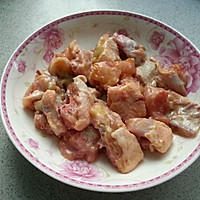 家常蒸菜:冬菇鸡肉美味蒸的做法图解1