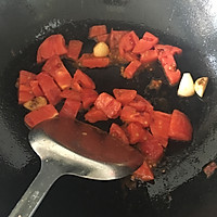 夏季必备美食—开胃番茄煲的做法图解2