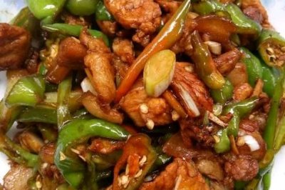 创意干煸辣椒炒肉