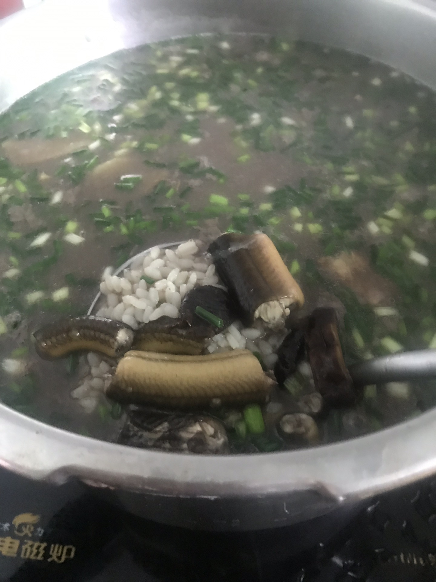 Rice eel porridge