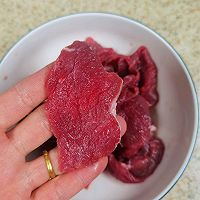 ㊙️牛肉片炒黄瓜‼️牛肉片的嫩滑技巧的做法图解1