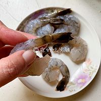我为祖国献花  芝士鲜虾西红柿盏#秋天怎么吃#的做法图解2