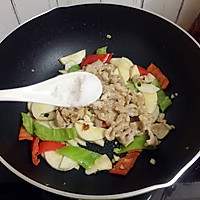 杏鲍菇炒肉片#金龙鱼外婆乡小榨菜籽油 我要上春碗#的做法图解16