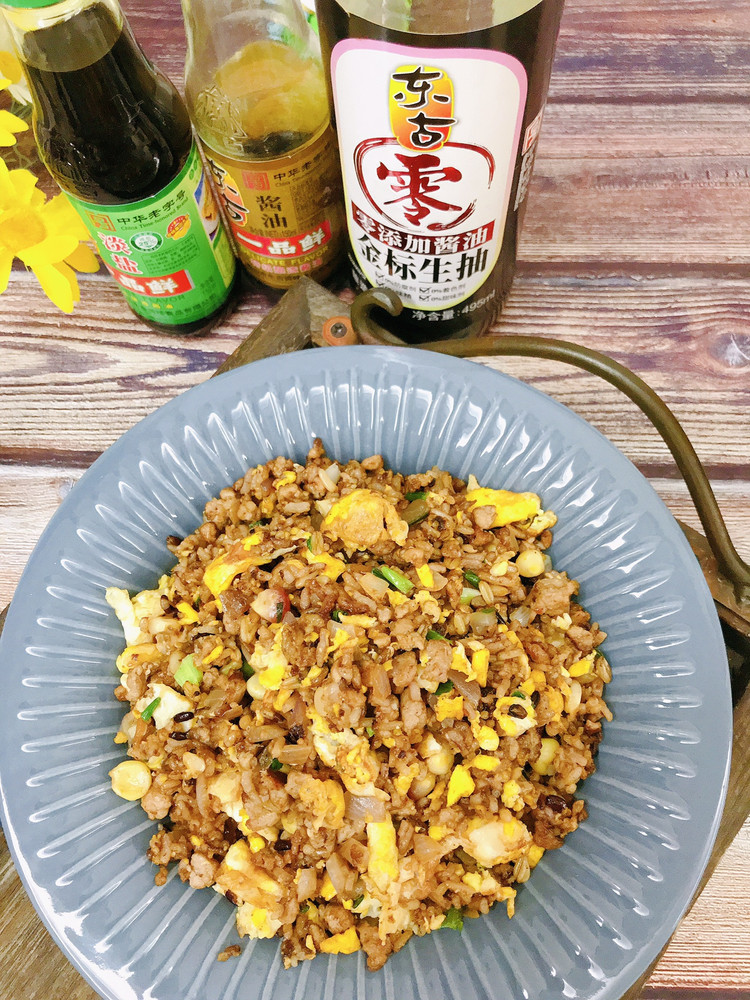 肉末炒杂粮饭的做法