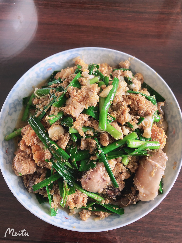 蒜香鱼杂的做法