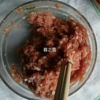 酱汁面筋包肉的做法图解3