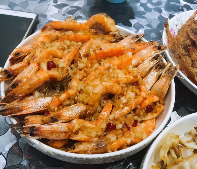 蒜蓉粉丝蒸虾