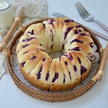 紫薯酸奶手撕面包