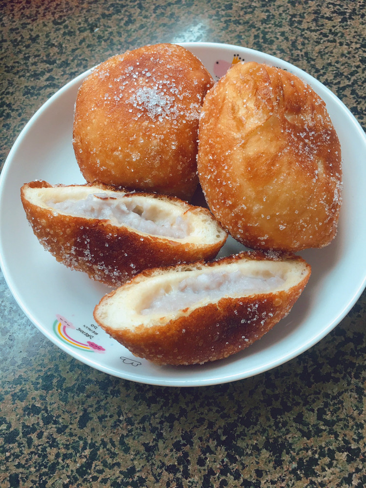 油炸面包一样可以很好吃，油炸芋泥包的做法