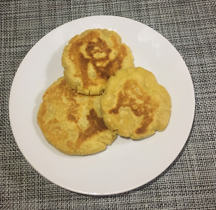 奶香软糯玉米饼的做法