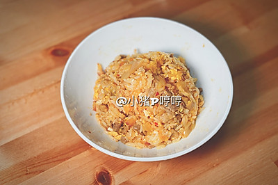 简单五步 消灭剩饭之泡菜炒饭