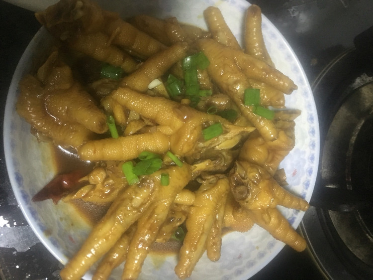 卤鸡爪的做法