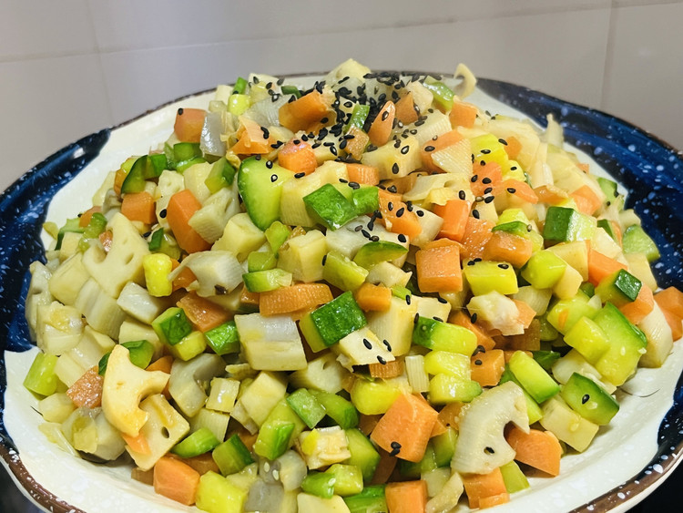 小炒藕丁的做法