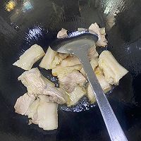 家常做法红烧肉焖千张节的做法图解5