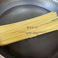 #最是家乡味 冬至大如年#番茄培根意面的做法图解3