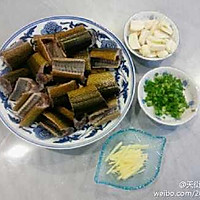 蒜子鳝筒煲的做法图解2