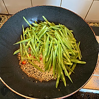 煸炒豆角丝的做法图解3