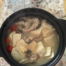 四季温补财鱼豆腐汤