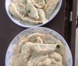 韭菜鸡蛋饺子的做法