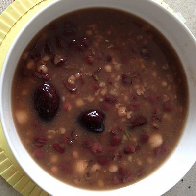 红豆薏米莲子红枣粥
