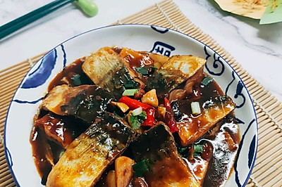 酱香挪威青花鱼炖老豆腐