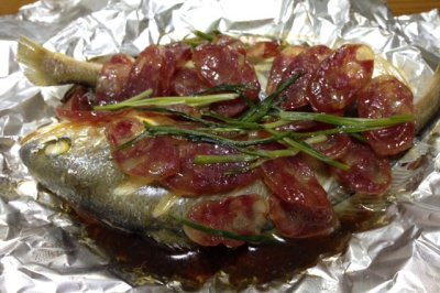 腊肠蒸小黄鱼