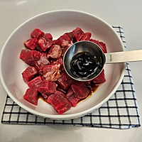 #解锁山姆牛肉的秘密#菠萝牛肉粒的做法图解5