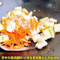 #旅行中的美味# 虾米焖胡瓜的做法图解2