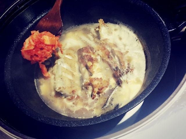 辣白菜鳕鱼炖土豆的做法图解8