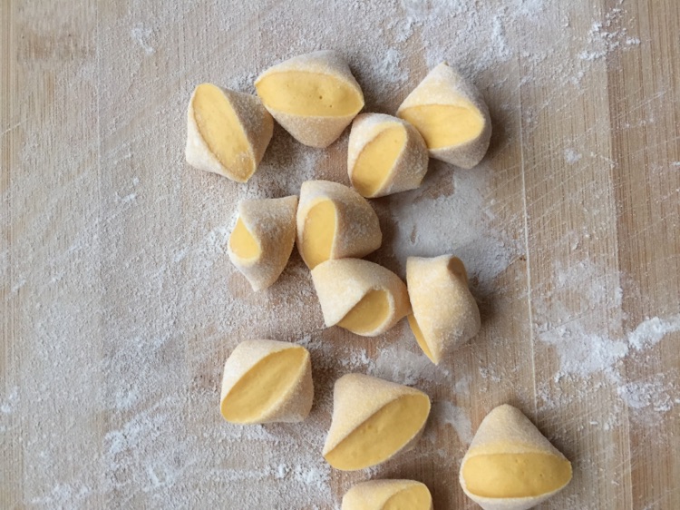 蔬菜汁韭菜饺子的做法图解14