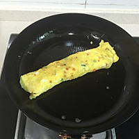 五彩斑斓的煎蛋卷#急速早餐#的做法图解5