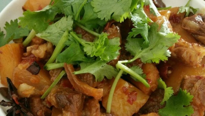 土豆炖牛腩