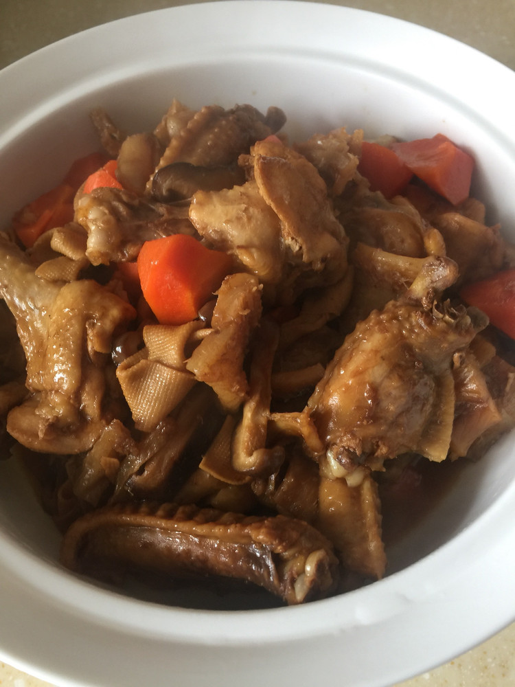乱炖鸡腿，鸡翅的做法