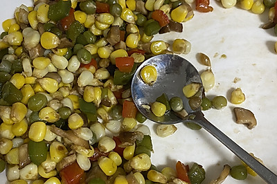 玉米豌豆香菇青红椒