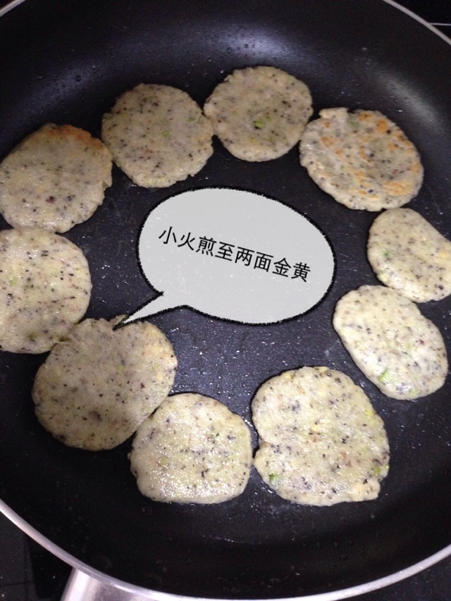 香煎豆渣饼的做法图解8