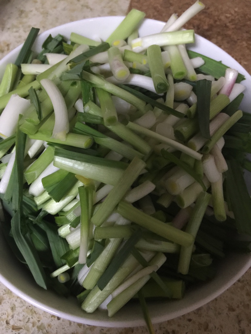 大蒜羊肉卷的做法图解2